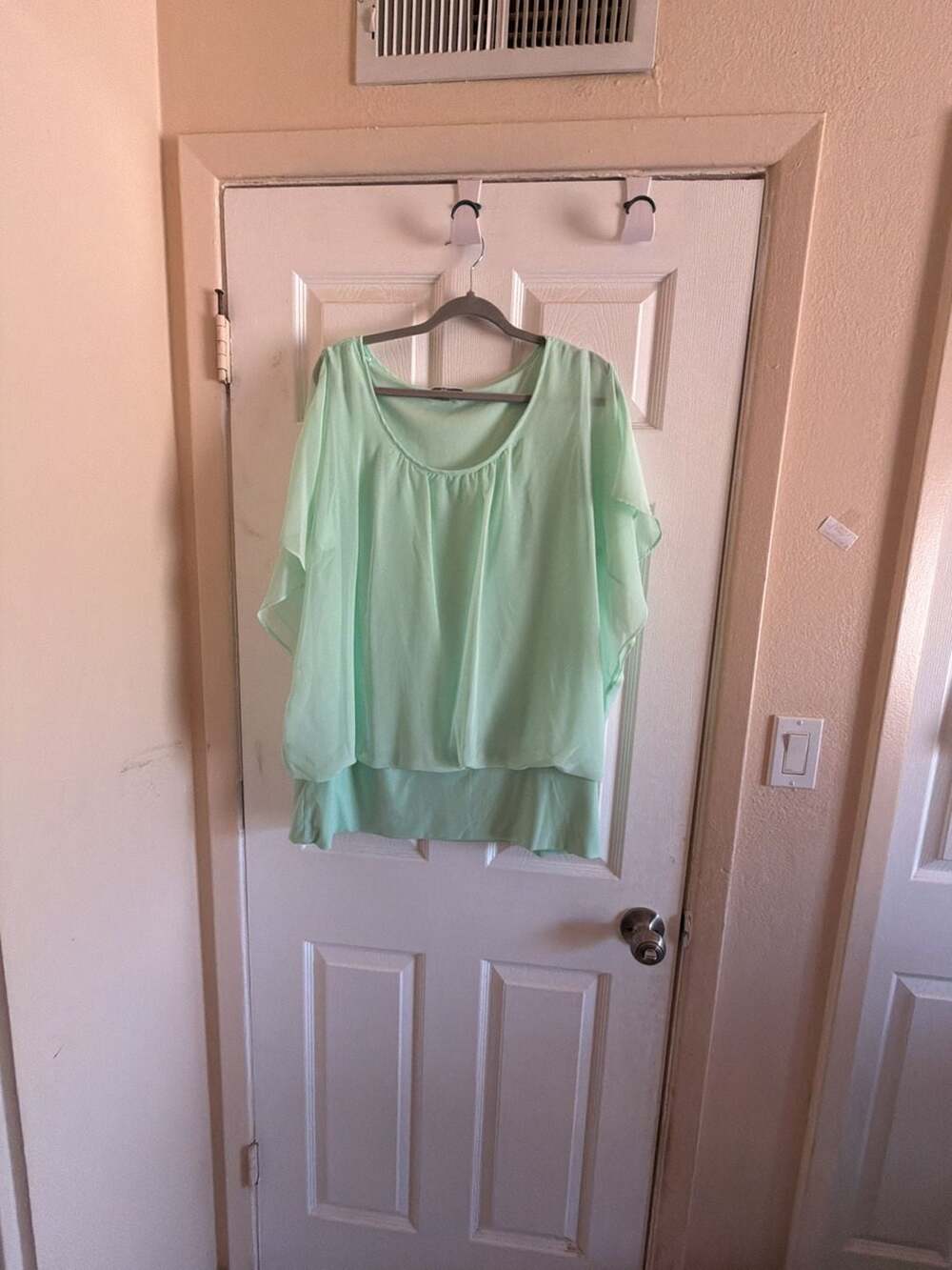 JM Collection Mint Green Chiffon Overlay Flutter Sleeve Banded Bottom Blouse